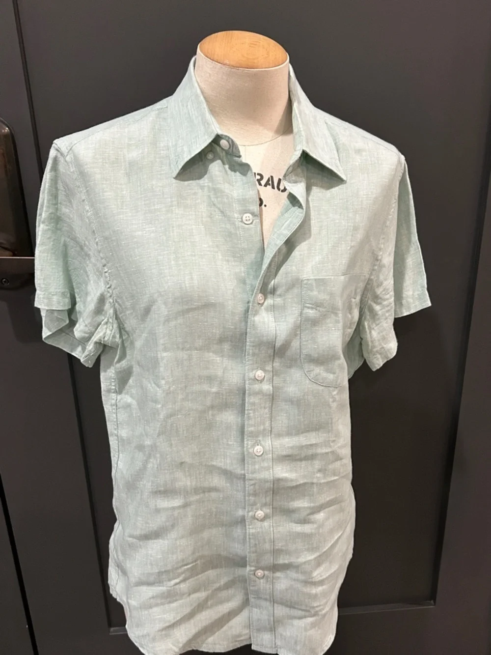 J. Crew Mint Green Short-Sleeve Button-Down Linen Shirt‎